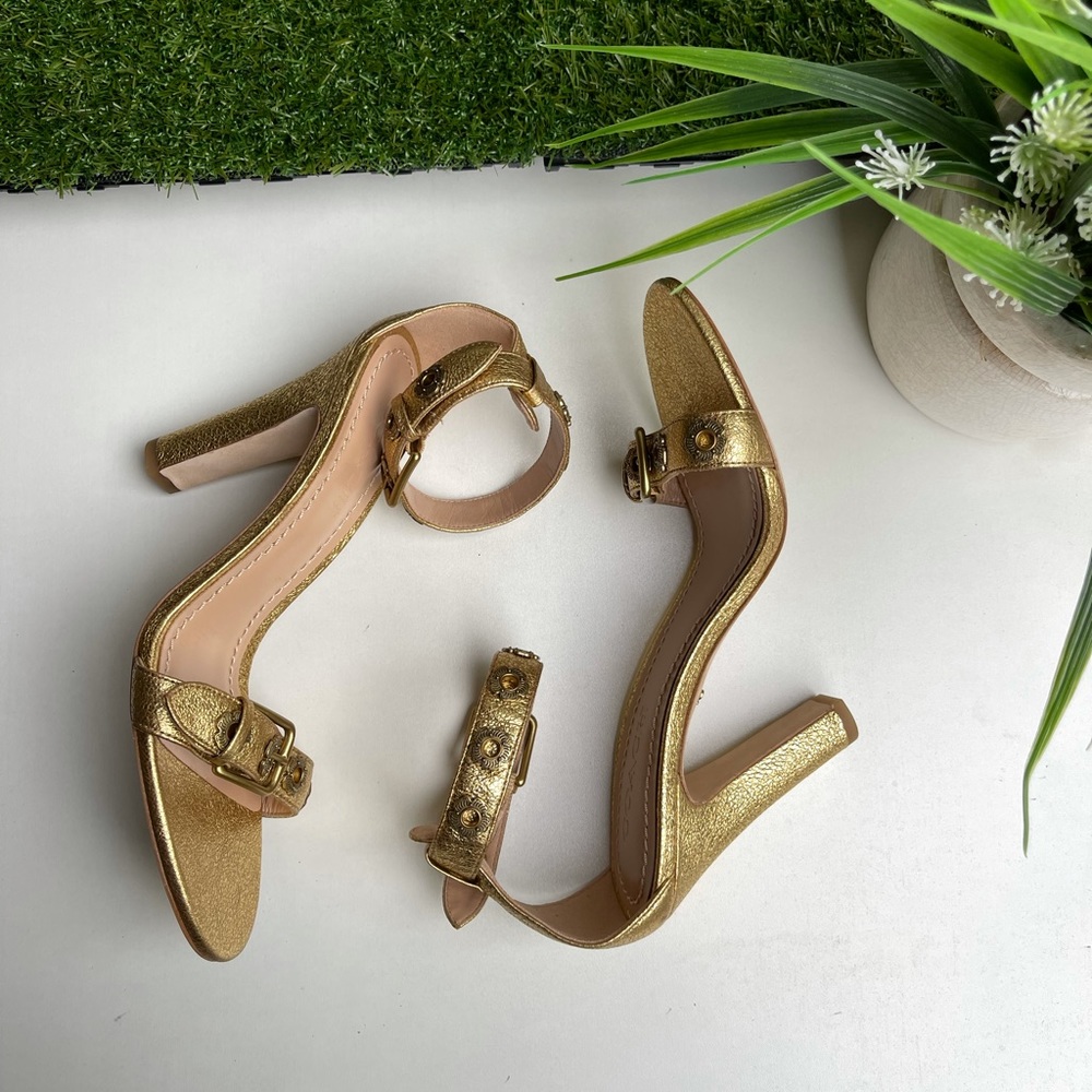 COACH Gold Ankle strap sandals  Sz 8 brand new party shoes elegant heels - Picture 5 of 16